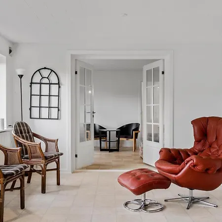 Gorgeous In With House Sea View *